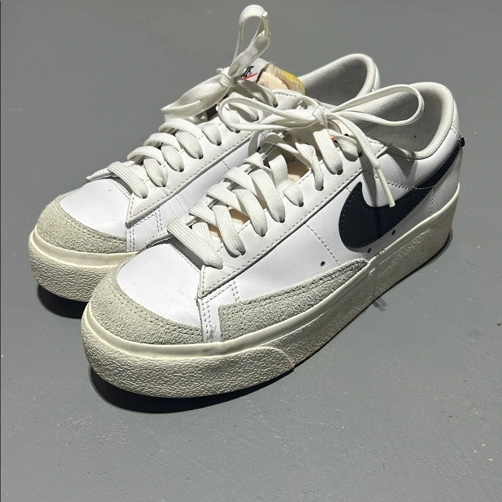 Nike Blazer Platform Sneakers (Women’s Size 6)